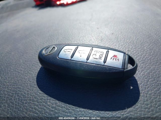 1N4AZ0CP7EC336114 Nissan LEAF S