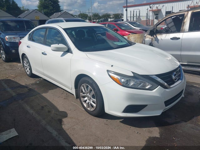 Nissan Altima 2.5 S 2018 1N4AL3AP4JC291004 Image 1