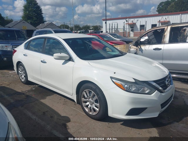 Nissan Altima 2.5 S 2018 1N4AL3AP4JC291004 Image 13