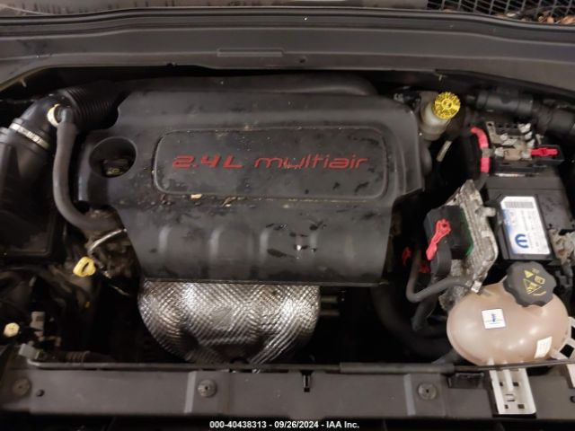 ZACCJBBTXGPD43268 Jeep Renegade Justice
