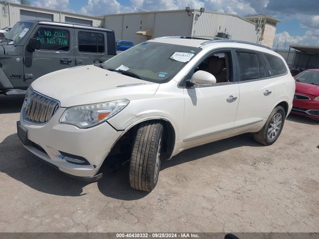 Buick Enclave Leather 2015 5GAKRBKD3FJ255997 Image 2