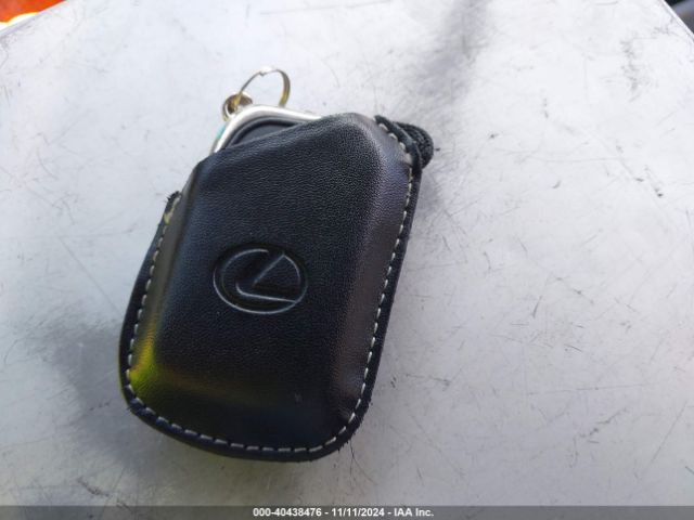 JTHKD5BH6H2286755 Lexus CT 200H