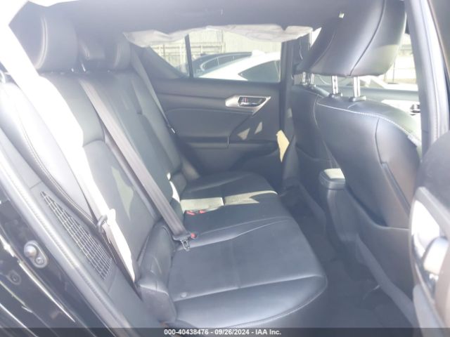 JTHKD5BH6H2286755 Lexus CT 200H