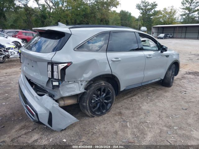 5XYRKDLF0PG224043 KIA SORENTO SX