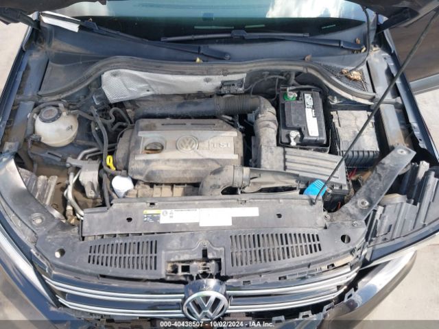 WVGAV7AX5HK044484 Volkswagen Tiguan 2.0t/2.0t S
