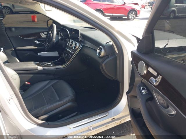 WDDWF8DB7LR526991 Mercedes-Benz C 300