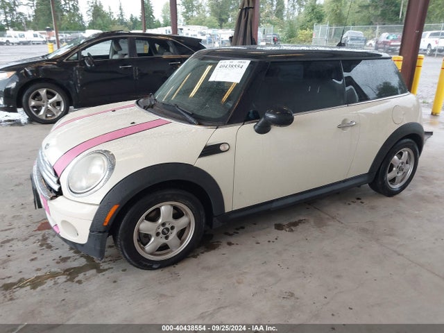 2007 MINI COOPER WMWMF335X7TL77885 Photo 1