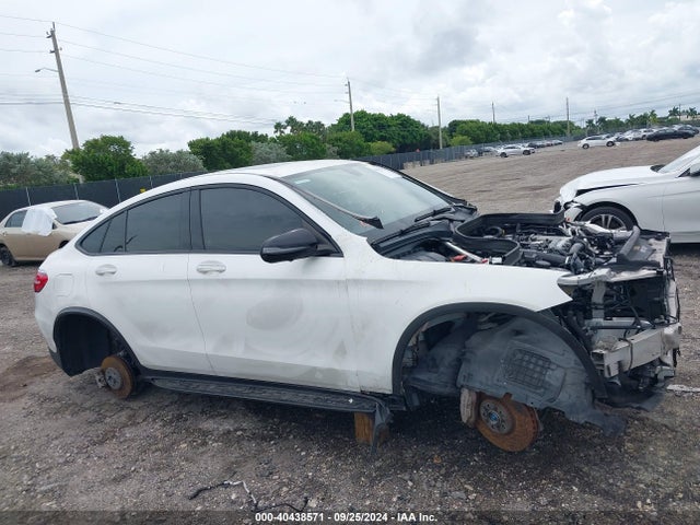 WDC0J4KB3KF570183 Mercedes-Benz Glc 300 Coupe 4matic