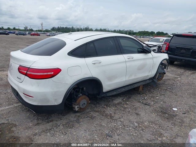 WDC0J4KB3KF570183 Mercedes-Benz Glc 300 Coupe 4matic