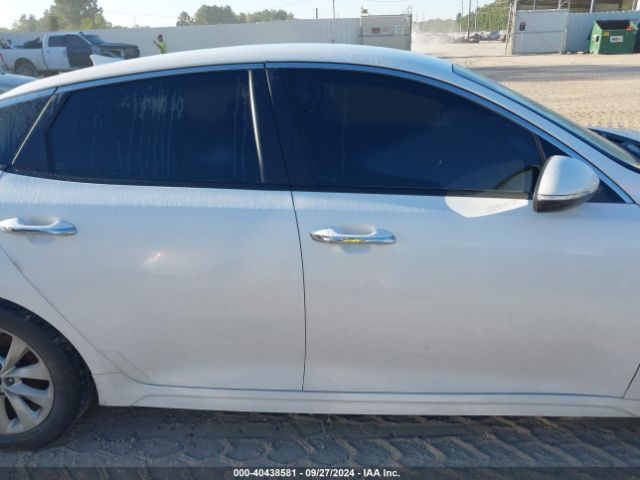 5XXGT4L38JG252579 KIA Optima Lx
