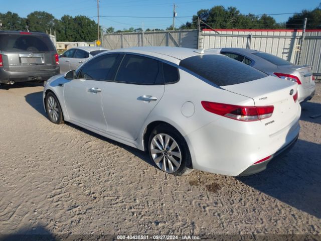 5XXGT4L38JG252579 KIA Optima Lx