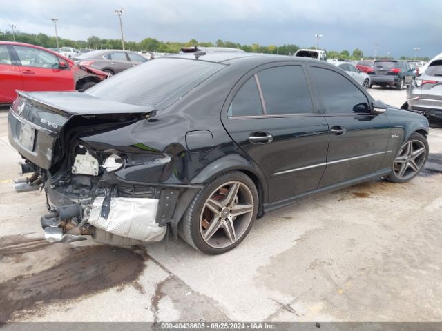 2007 MERCEDES-BENZ E 63 AMG WDBUF77X07B030480 Photo 3