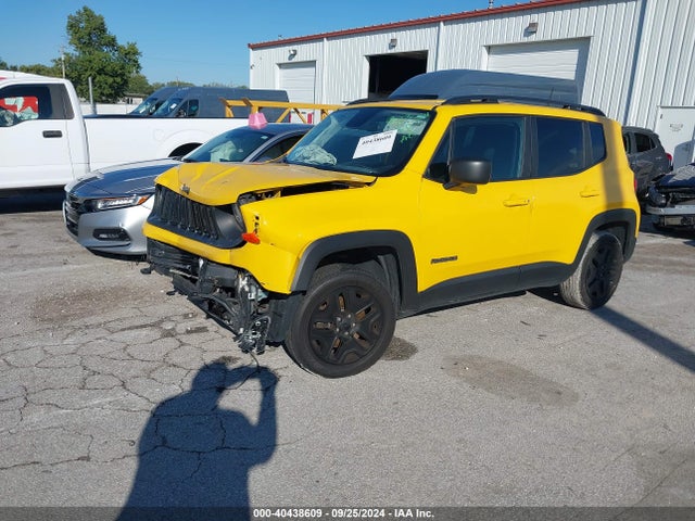 Jeep Renegade Upland Edition 4x4 2018 ZACCJBAB2JPH49061 Image 2