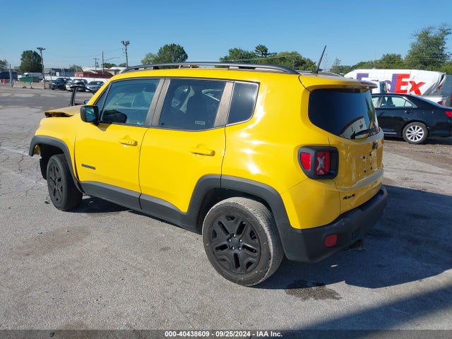 Jeep Renegade Upland Edition 4x4 2018 ZACCJBAB2JPH49061 Image 3