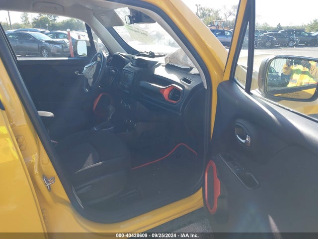 Jeep Renegade Upland Edition 4x4 2018 ZACCJBAB2JPH49061 Image 5