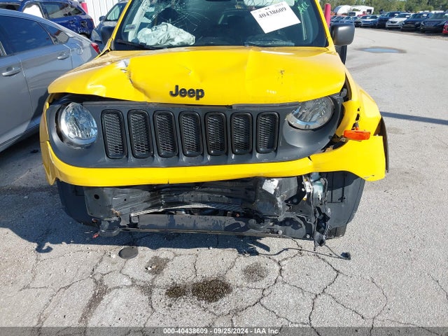 Jeep Renegade Upland Edition 4x4 2018 ZACCJBAB2JPH49061 Image 6