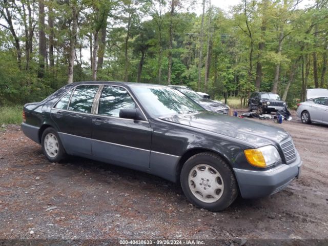 1992 MERCEDES-BENZ 400 WDBGA42E9NA050066