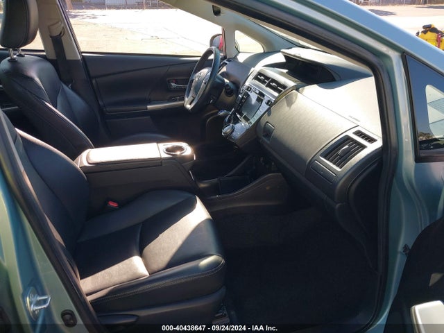 Toyota Prius V Four 2016 JTDZN3EU9GJ047165 Image 5