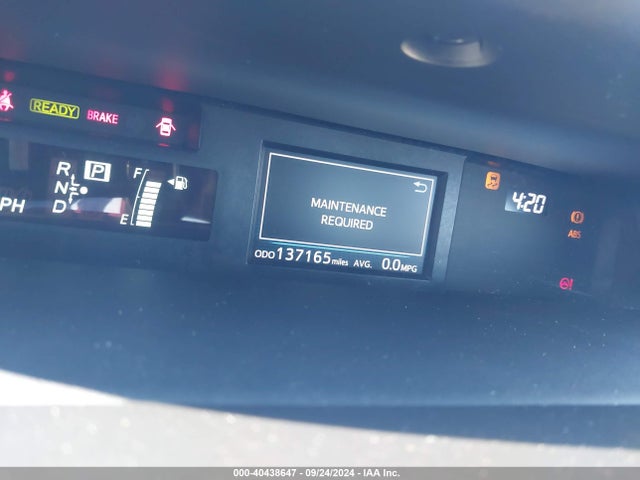 Toyota Prius V Four 2016 JTDZN3EU9GJ047165 Image 7