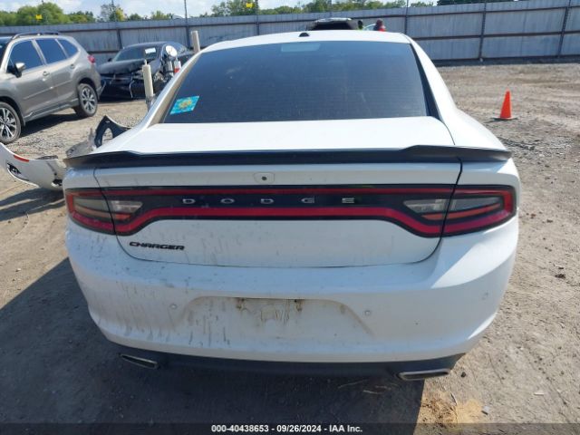 2C3CDXBG3JH284469 Dodge Charger Sxt Rwd