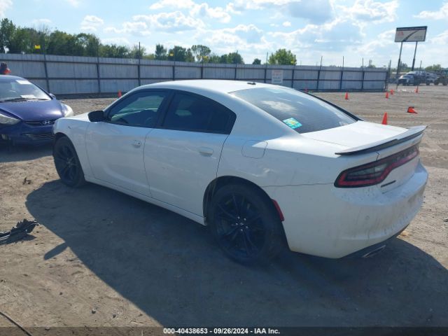 2C3CDXBG3JH284469 Dodge Charger Sxt Rwd