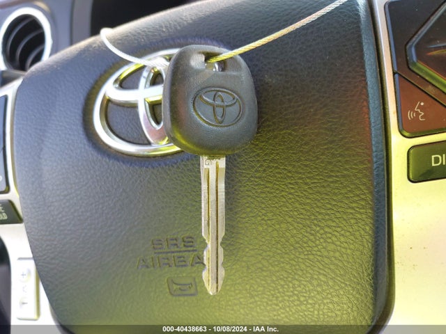 5TFDW5F15GX577704 Toyota Tundra Sr5 5.7l V8