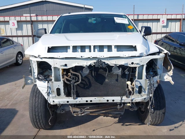 5TFDW5F15GX577704 Toyota Tundra Sr5 5.7l V8