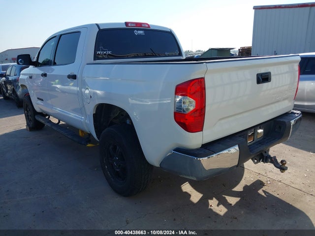 5TFDW5F15GX577704 Toyota Tundra Sr5 5.7l V8