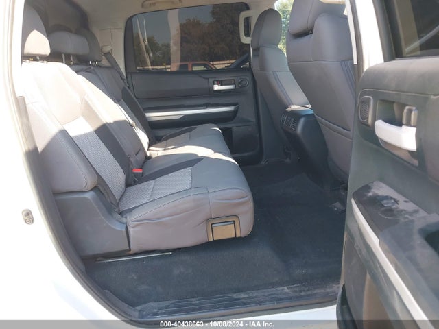 5TFDW5F15GX577704 Toyota Tundra Sr5 5.7l V8