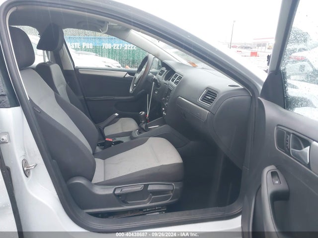 3VW167AJ0HM320007 Volkswagen Jetta 1.4t S