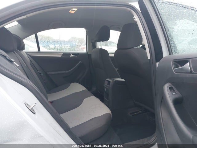 3VW167AJ0HM320007 Volkswagen Jetta 1.4t S
