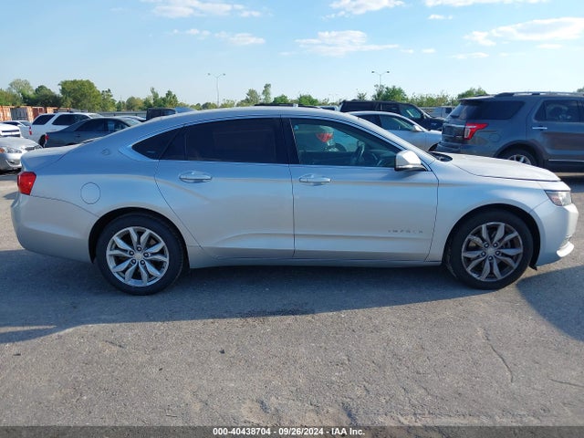 Chevrolet IMPALA 1LT 2017 2G1105S35H9191823 Image 13
