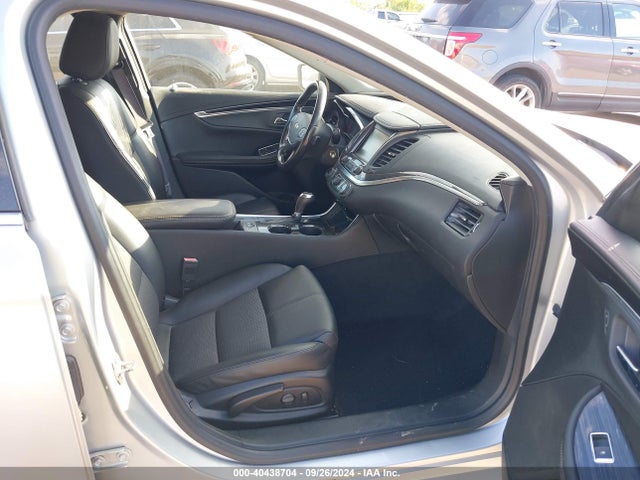 Chevrolet IMPALA 1LT 2017 2G1105S35H9191823 Image 5