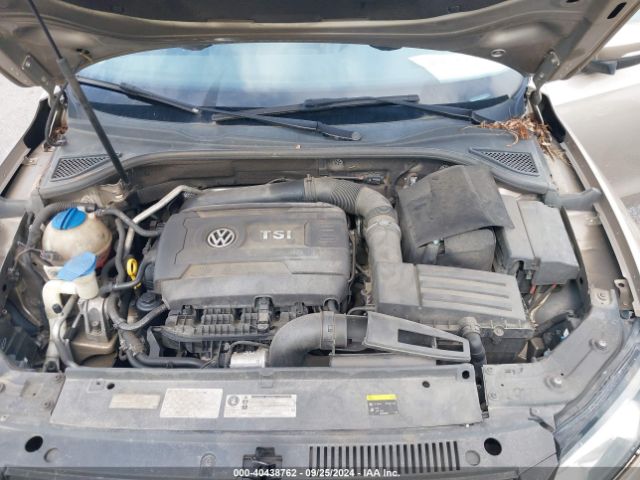 1VWAT7A33FC032779 Volkswagen Passat 1.8t Wolfsburg Edition