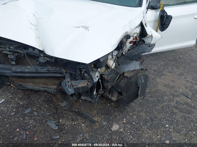 Hyundai SONATA SE 2018 5NPE24AF0JH602945 Image 19