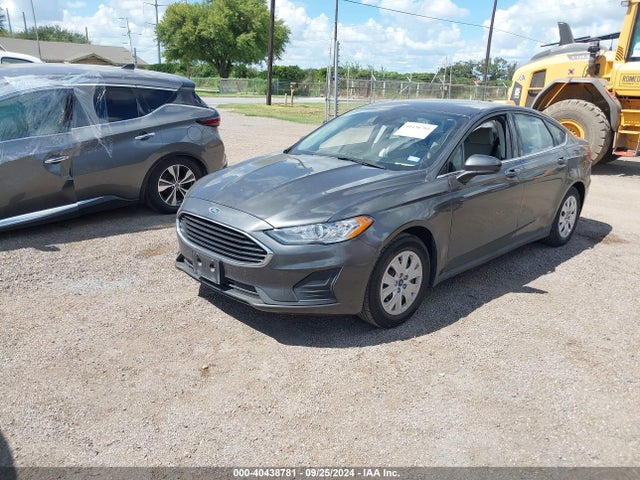 Ford FUSION S 2020 3FA6P0G79LR188097 Image 2