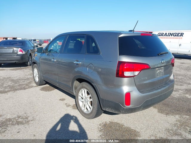 KIA SORENTO LX 2014 5XYKT3A65EG480378 Image 3