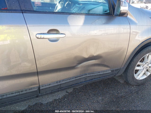 KIA SORENTO LX 2014 5XYKT3A65EG480378 Image 6