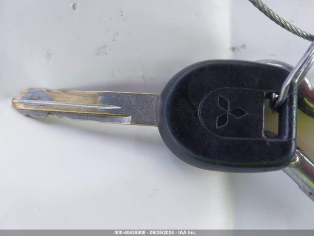 2004 MITSUBISHI ENDEAVOR 4A4MN21S84E065257 Photo 10