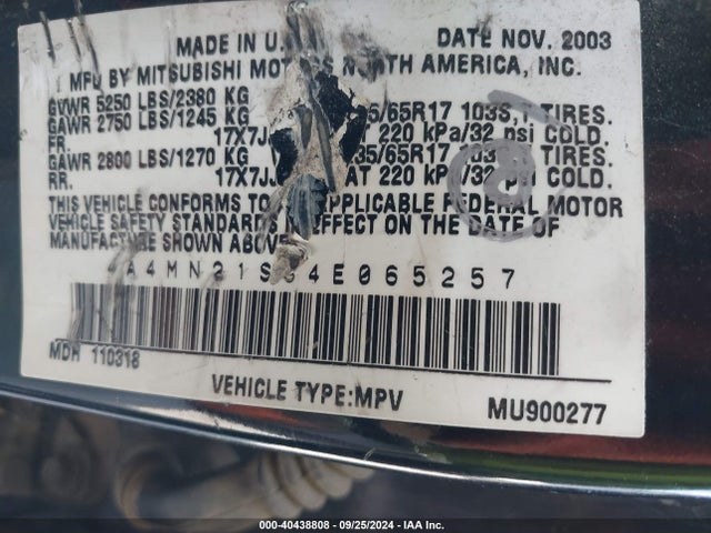 2004 MITSUBISHI ENDEAVOR 4A4MN21S84E065257 Photo 8