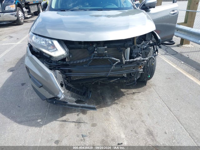 Nissan ROGUE SV 2019 JN8AT2MV7KW395795 Image 6