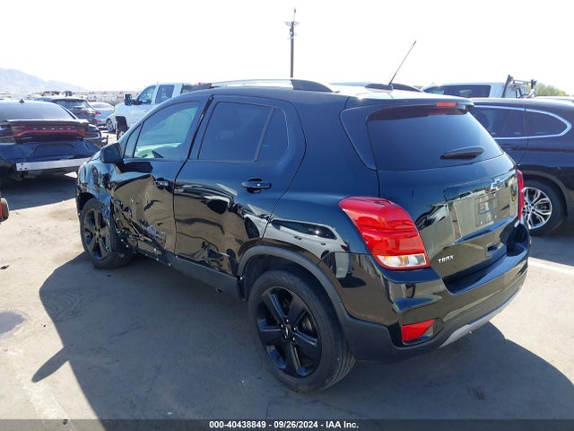 KL7CJMSB7JB655596 Chevrolet Trax Premier