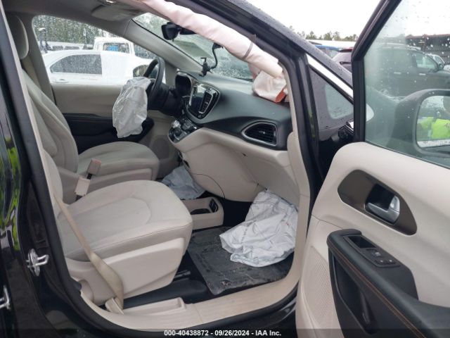 2C4RC1DG1HR501511 Chrysler Pacifica Touring