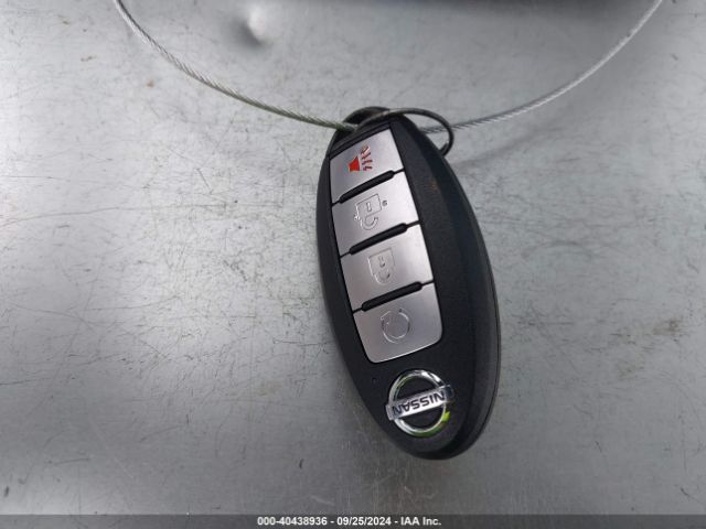 5N1AT3BA7MC671720 Nissan Rogue Sv Fwd