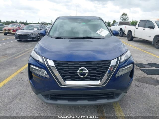 5N1AT3BA7MC671720 Nissan Rogue Sv Fwd