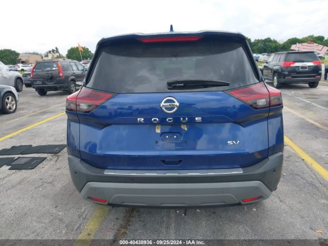 5N1AT3BA7MC671720 Nissan Rogue Sv Fwd
