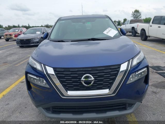5N1AT3BA7MC671720 Nissan Rogue Sv Fwd