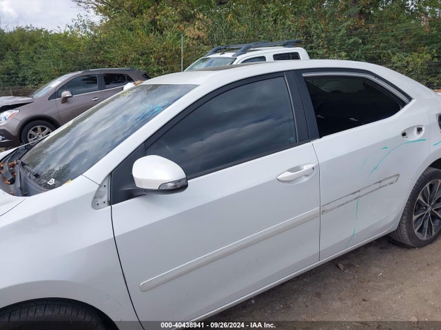Toyota COROLLA SE 2017 5YFBURHE5HP621351 Image 15