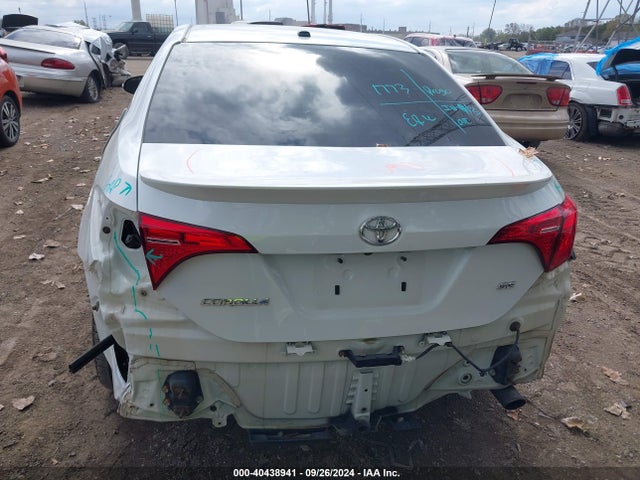Toyota COROLLA SE 2017 5YFBURHE5HP621351 Image 17