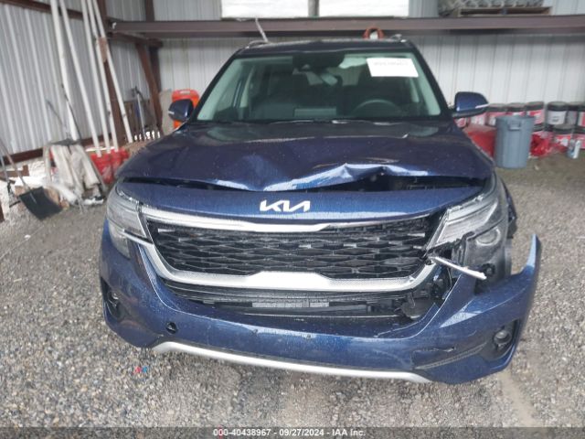 KNDERCAA2N7236880 KIA SELTOS EX